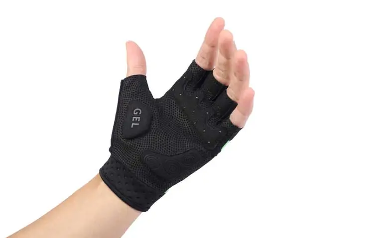 female gym gloves